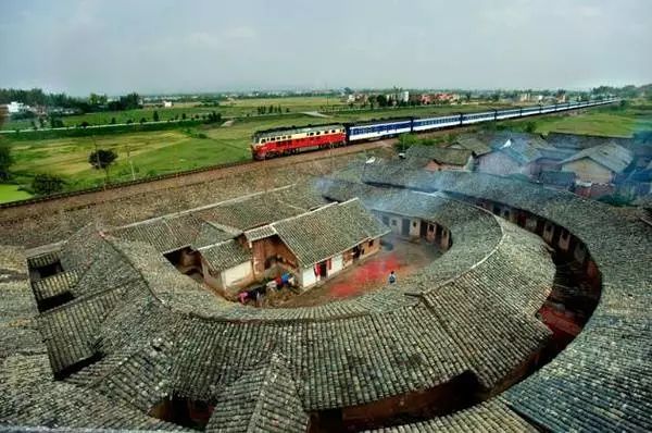 中国古建筑：逐渐消失的中国居民文化