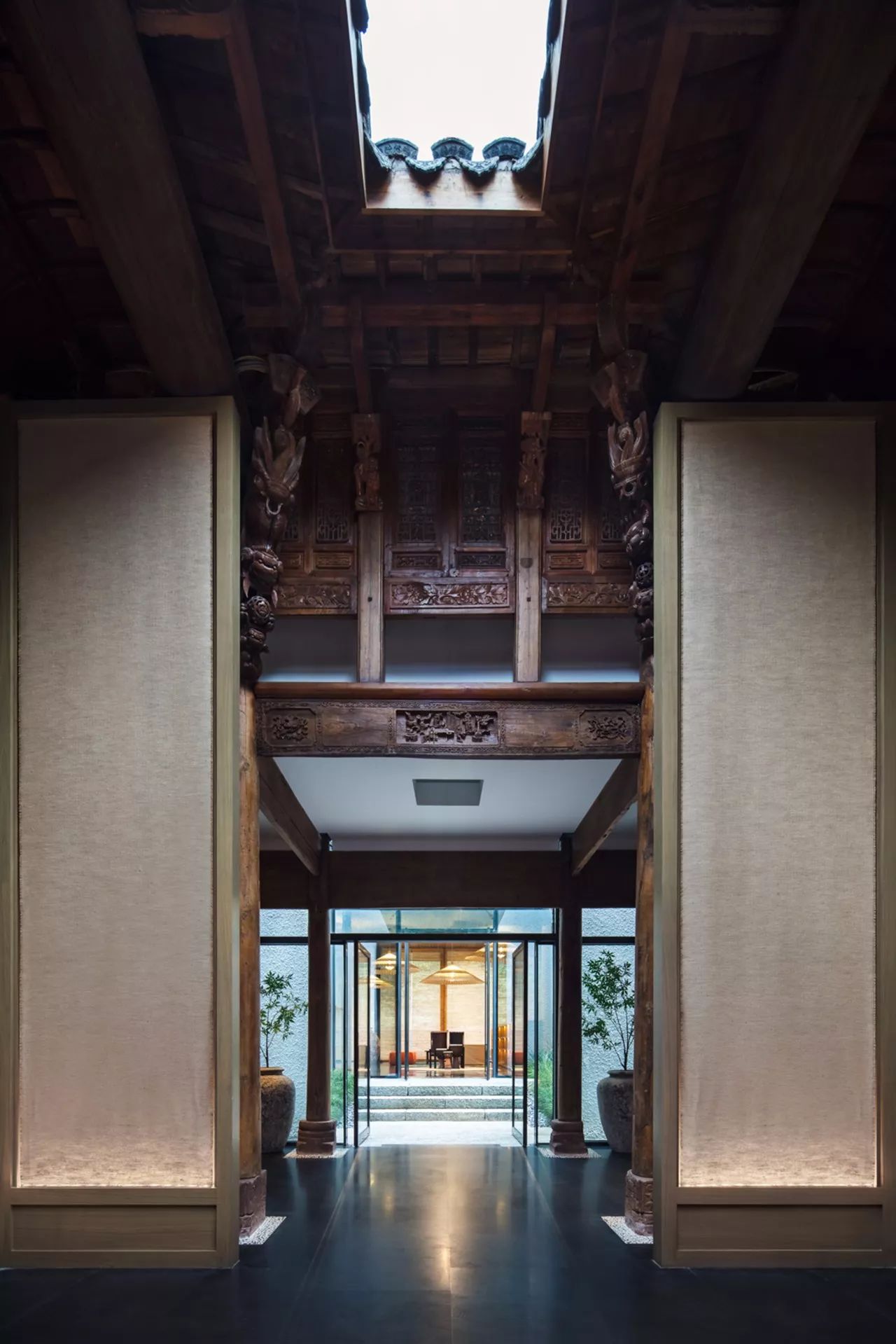 新中式建筑：望庐·一处徽派老宅的焕然新生！