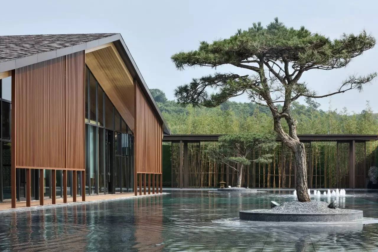 中式景观流行设计元素：一池三山