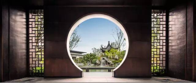 中式景观流行设计元素：月洞门