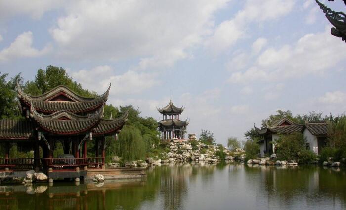 桂林西山公园亭台水榭