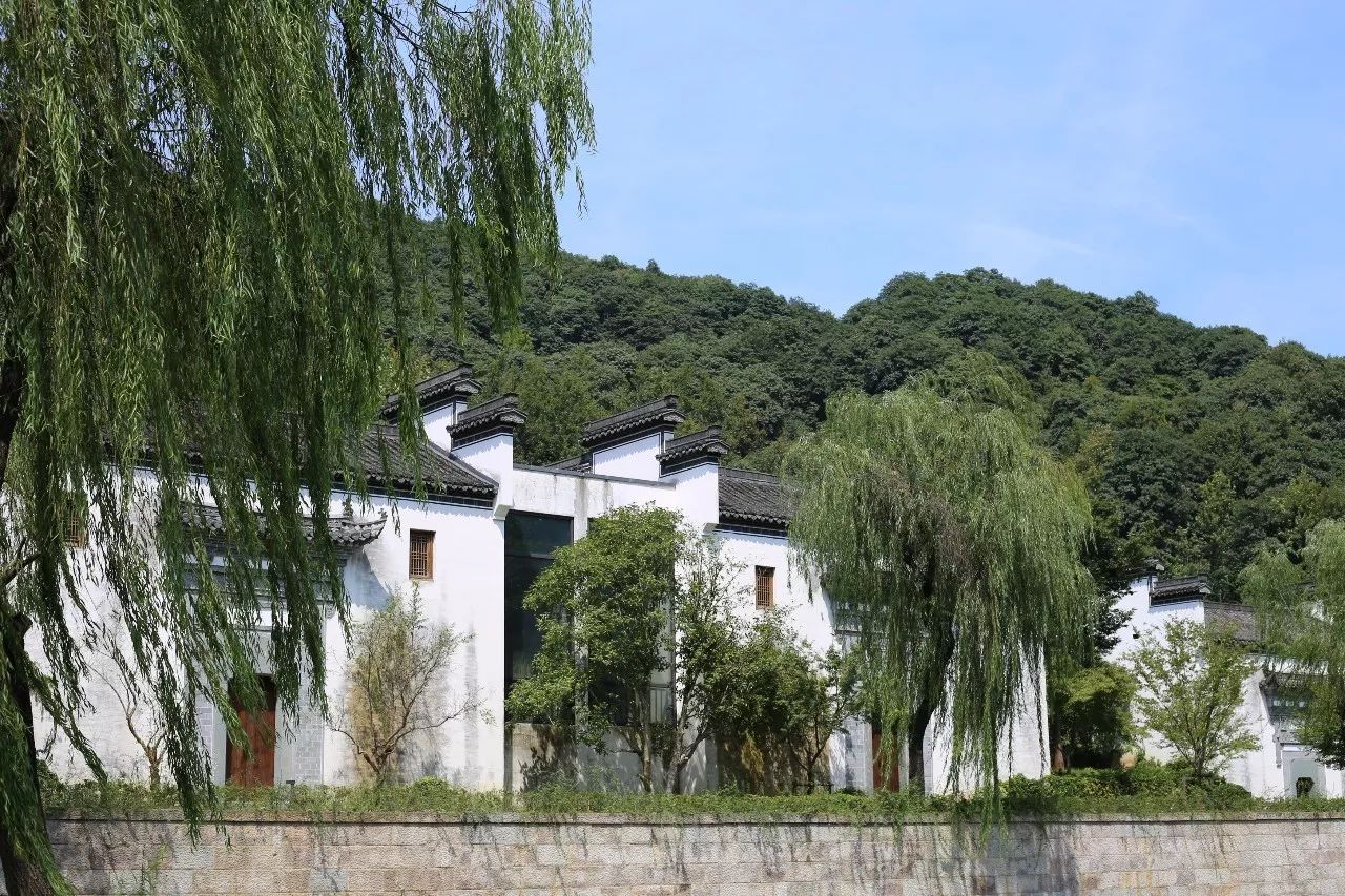 中式居住之美：融合中式古典元素安麓酒店设计