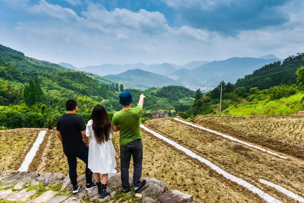 过云山居·长丘田，躺在浴缸里摘朵云