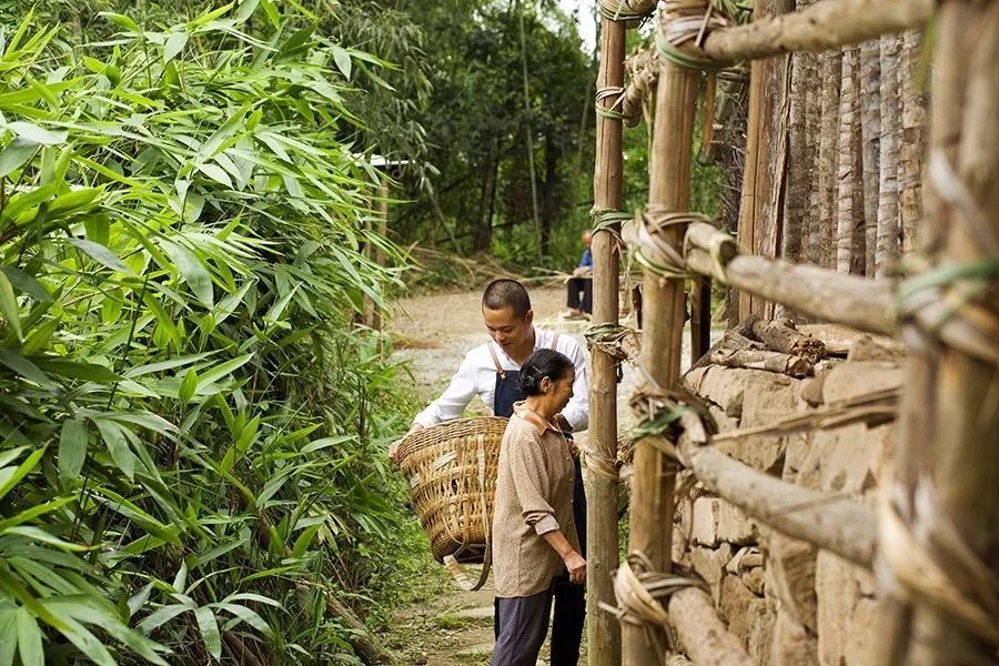 青城山·路之青城，山沟里的猪圈民宿