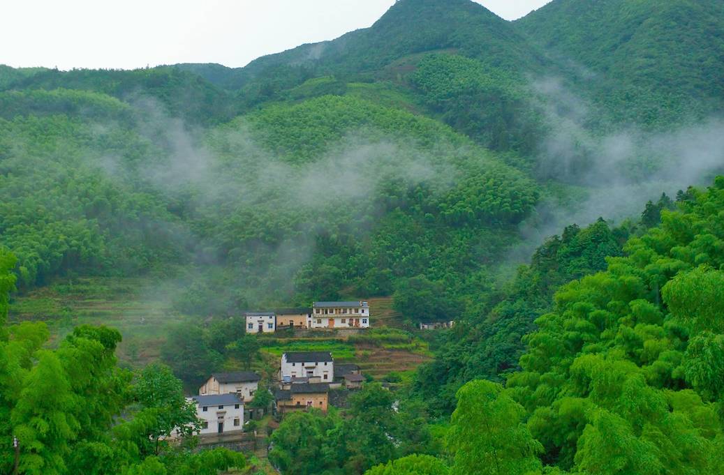 黄山云上民宿，看云卷云舒留住淳朴田园生活