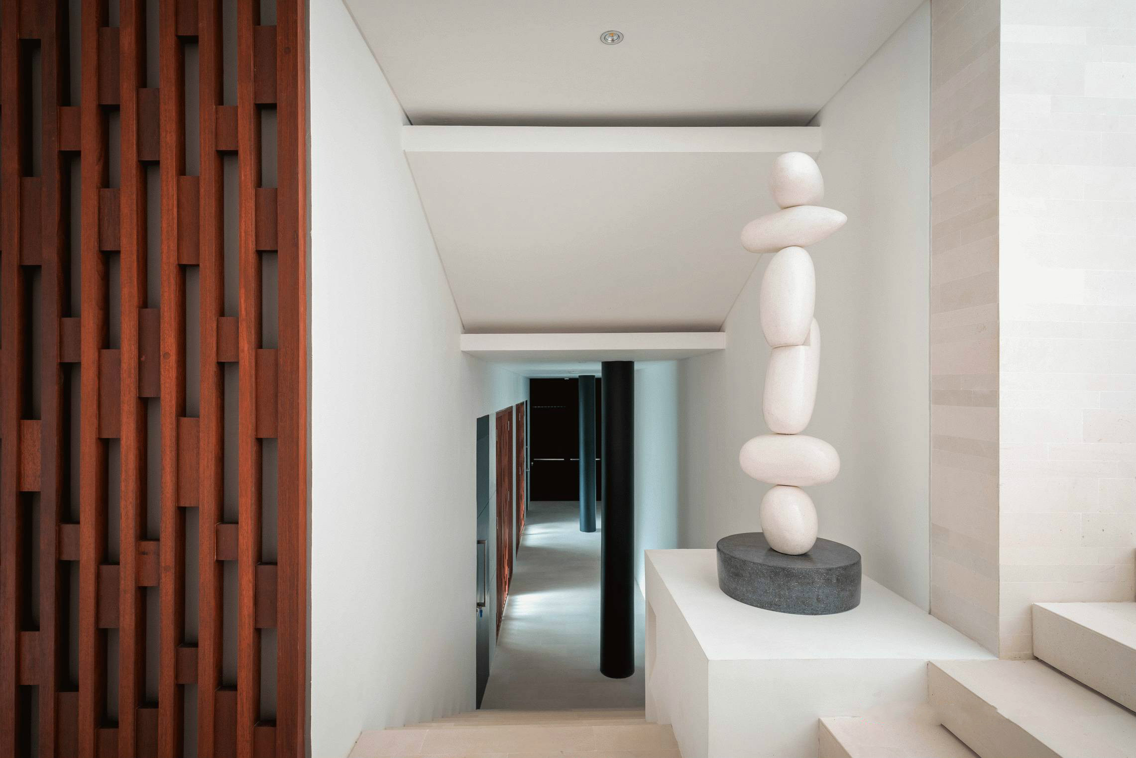 印度临海别墅设计 新中式建筑中的木与石