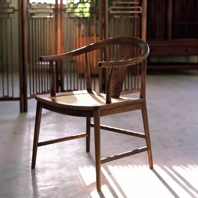 保留传统突破刻板，打造现代中式椅子