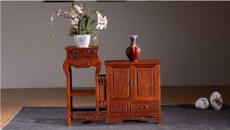 缅甸花梨木雕花古典中式柜子