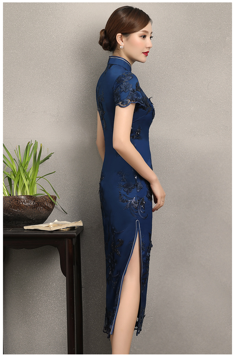 兰芸蕾丝绣花旗袍，优雅知性短袖旗袍图片