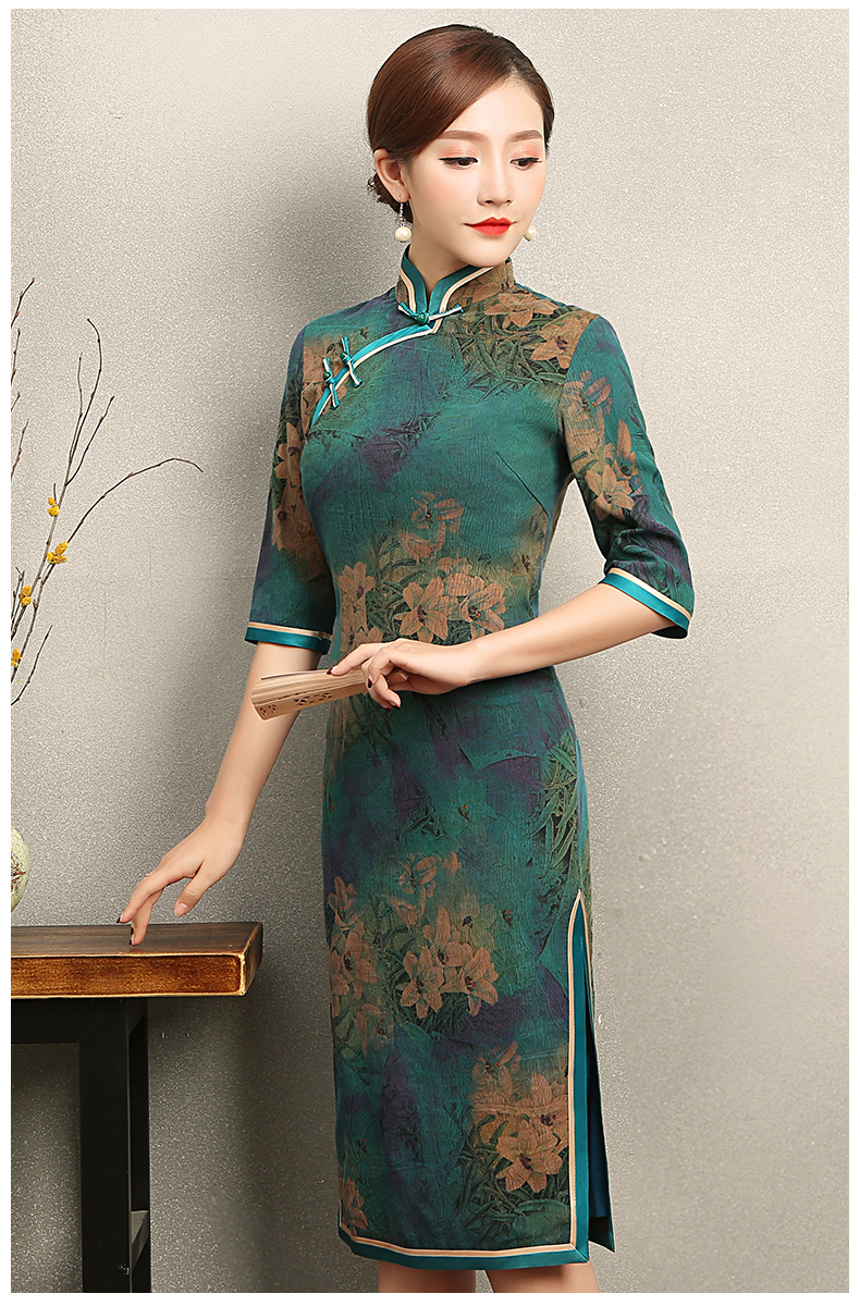 复古雍容的墨绿旗袍，古典印花旗袍裙