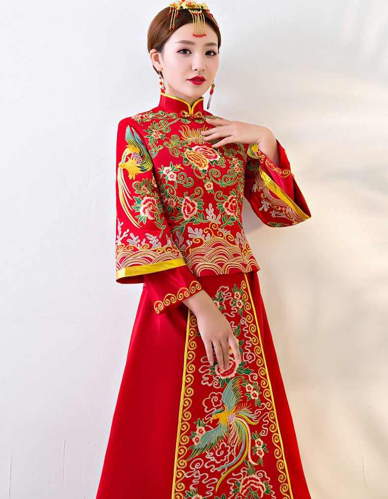 唯美中国风中式礼服，凤牡丹刺绣新娘礼服