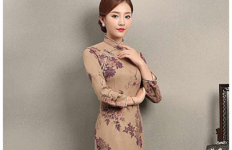 紫云牡丹印花旗袍，复古风旗袍裙