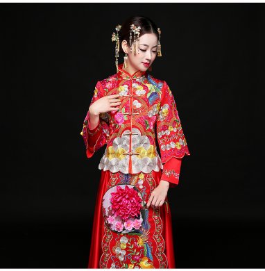 古典秀禾服中式礼服，时尚中国风新娘礼服