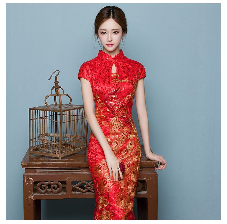 中国风鱼尾中式礼服，红色蕾丝绣花晚礼服