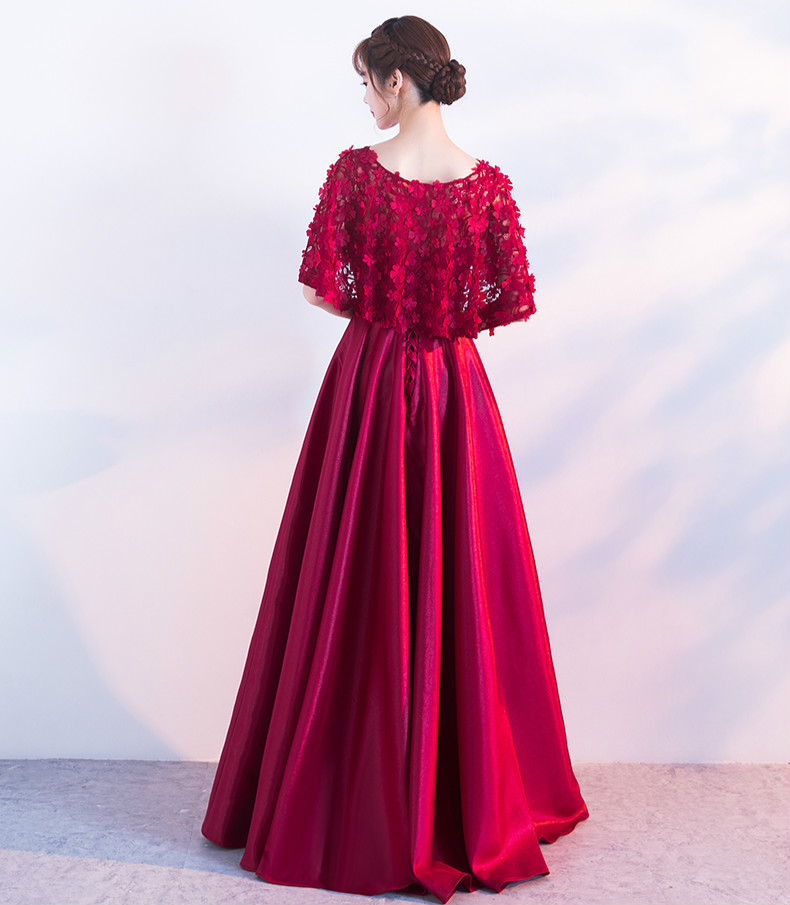 时尚中国风中式礼服，红色蕾丝花朵晚礼服
