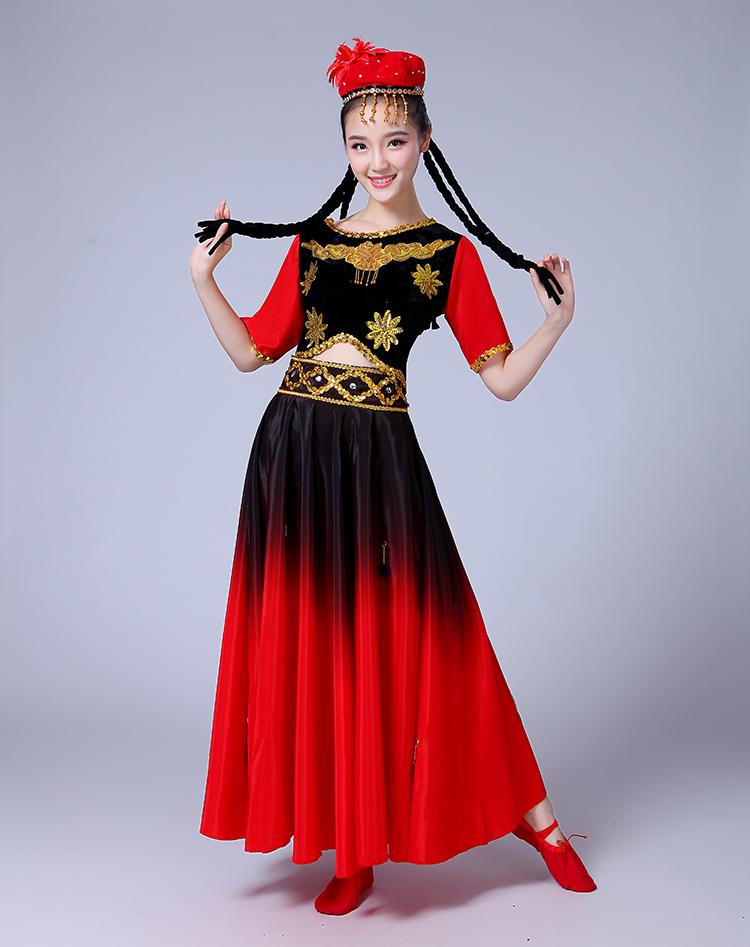 新疆维吾尔族大摆裙少数民族服装
