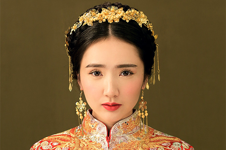 中式新娘步摇头饰，金色古装发饰套装