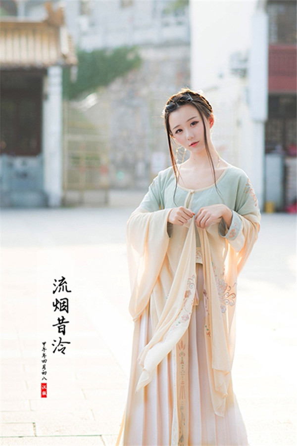 传统日常原创襦裙汉服坦领雪纺对襟绣花