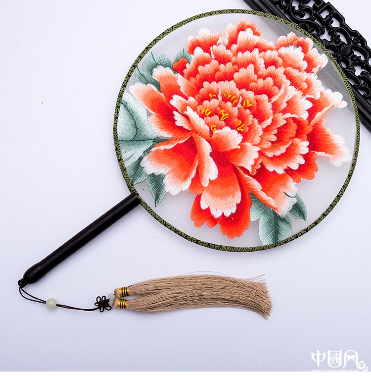 古典中国风牡丹绣花手工刺绣团扇