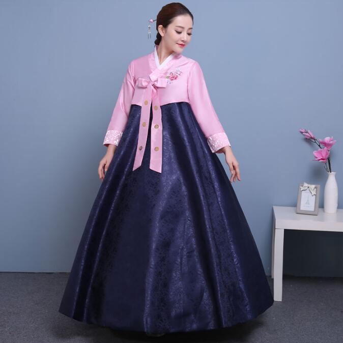 朝鲜民族服装朝鲜女子服装图片