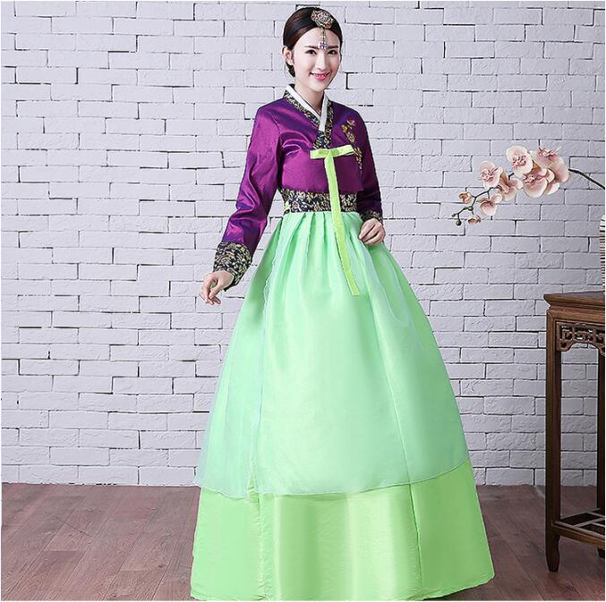 朝鲜族服装传统女士服装