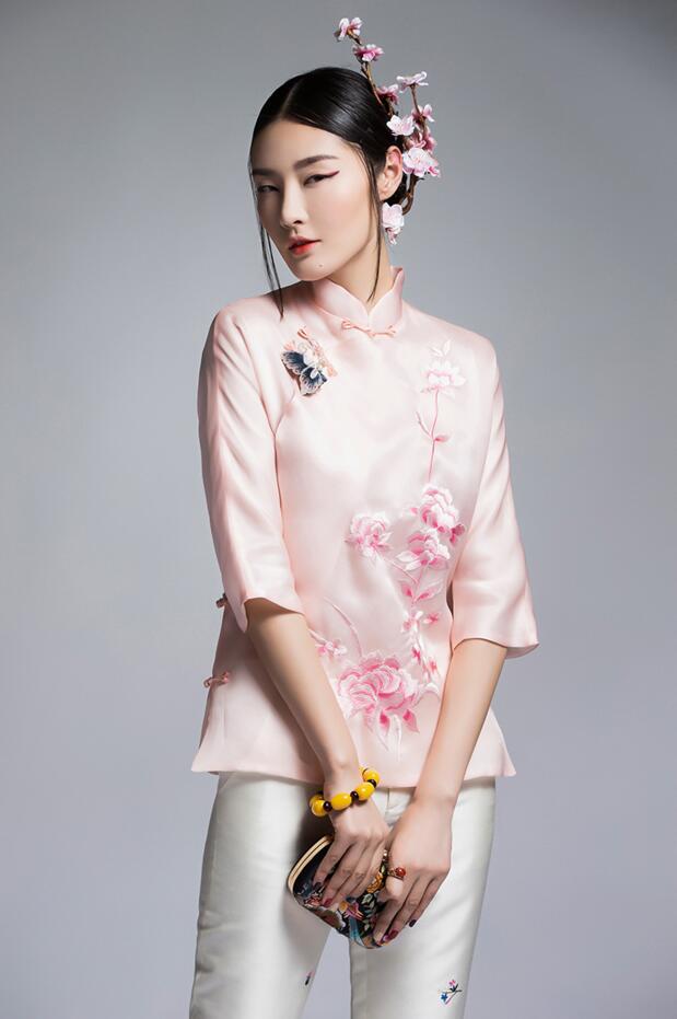 中国风复古七分袖真丝刺绣改良唐装女