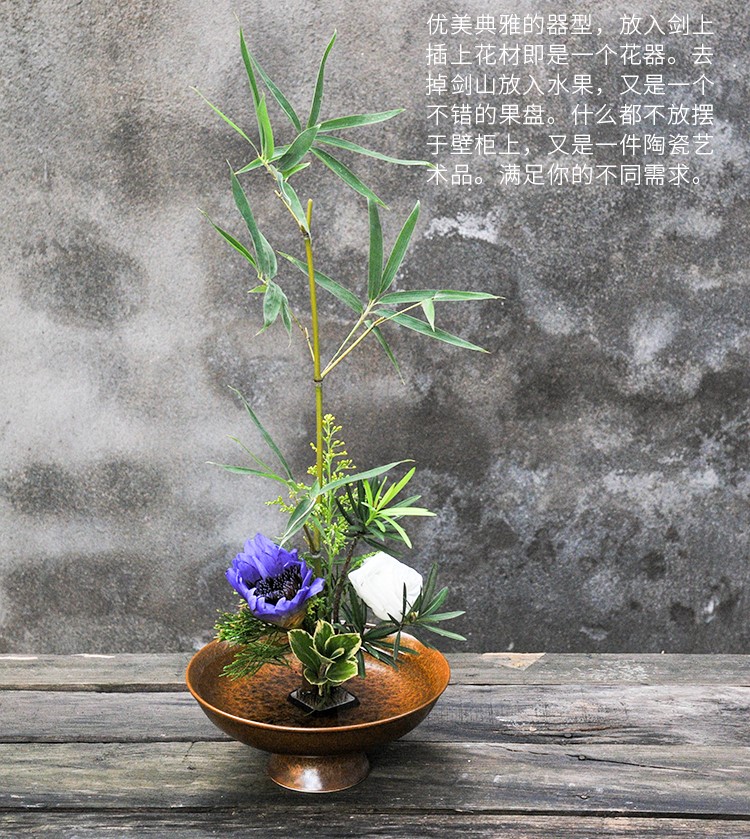 竹枝插花艺术：创意日式花器中式插花