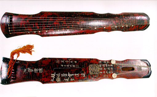中国传统古典优美乐器古琴