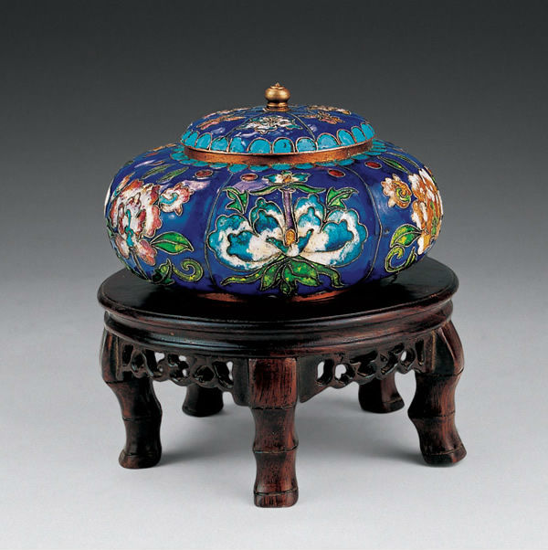 中国传统工艺品工艺——烧蓝