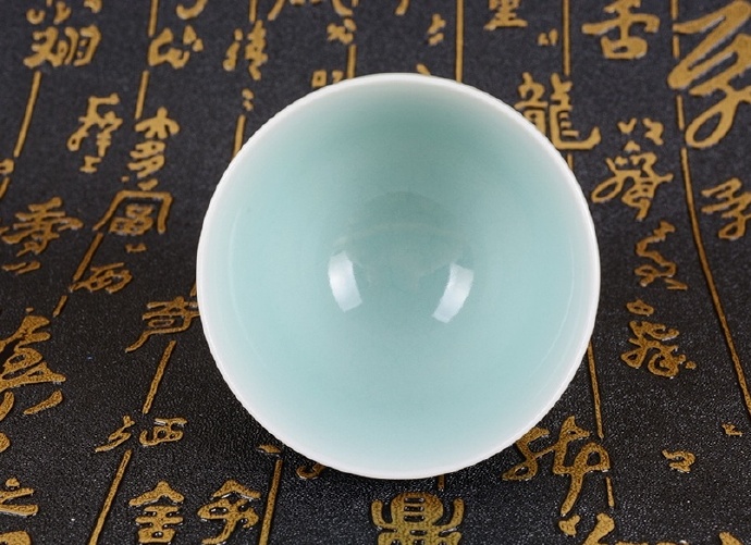 龙泉窑青瓷瓷杯、瓷碗欣赏