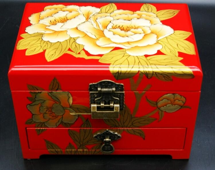 三层木质结婚礼品首饰盒漆器