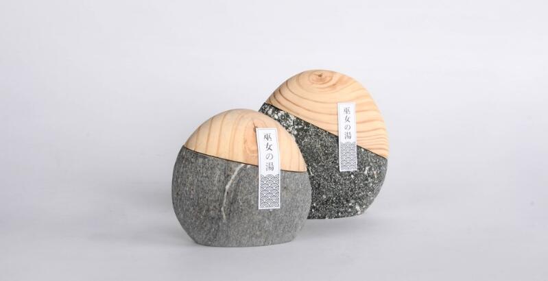 极简美学：木与石头的完美邂逅
