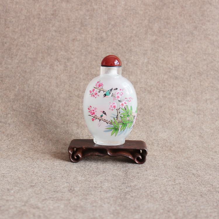 中国传统艺术精美内画鼻烟壶