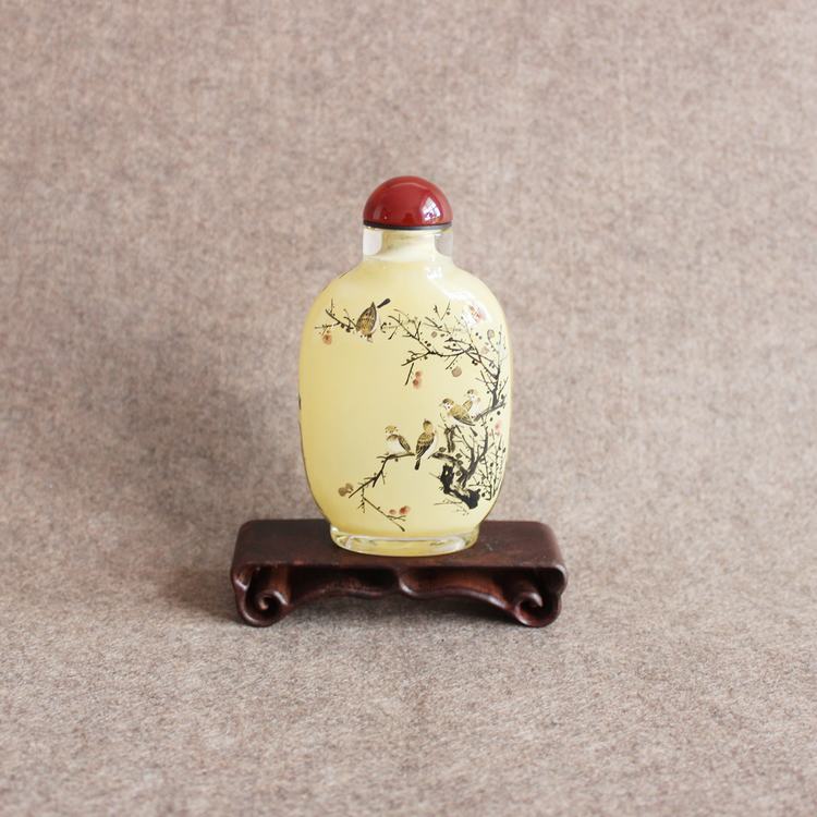 中国传统艺术精美内画鼻烟壶
