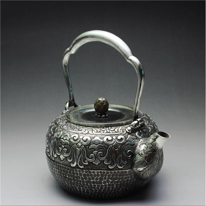 高工雕刻中国风传统图案银壶的好处