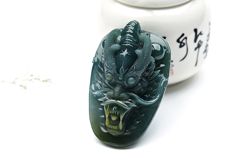 果敢翡翠,蓝水翡翠龙牌玉器