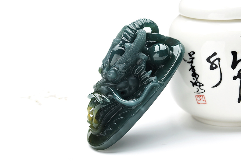 果敢翡翠,蓝水翡翠龙牌玉器