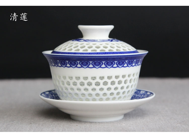卡玻璃的瓷器茶具：14款手工青花镂空茶具盖碗