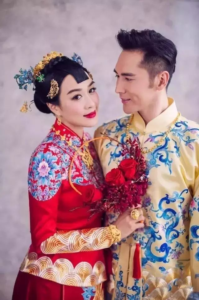 中式婚礼，走心的明星礼服