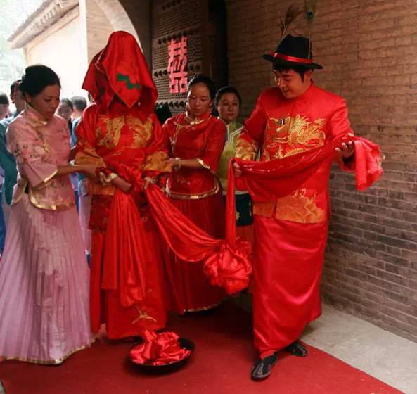 中式婚礼现场布置那些必不可少的道具