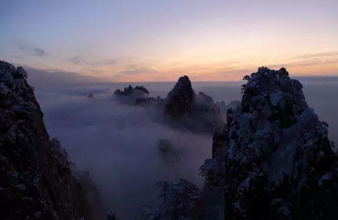 雪后黄山风景宛如人间仙境，舞一曲雪中霓裳羽