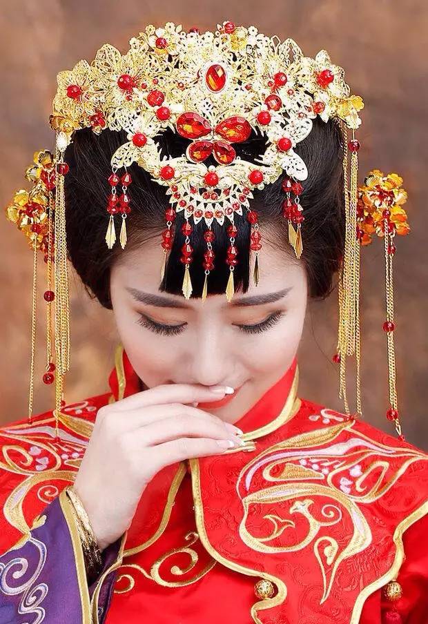 最美中国风嫁衣，中式婚礼中式礼服美醉了