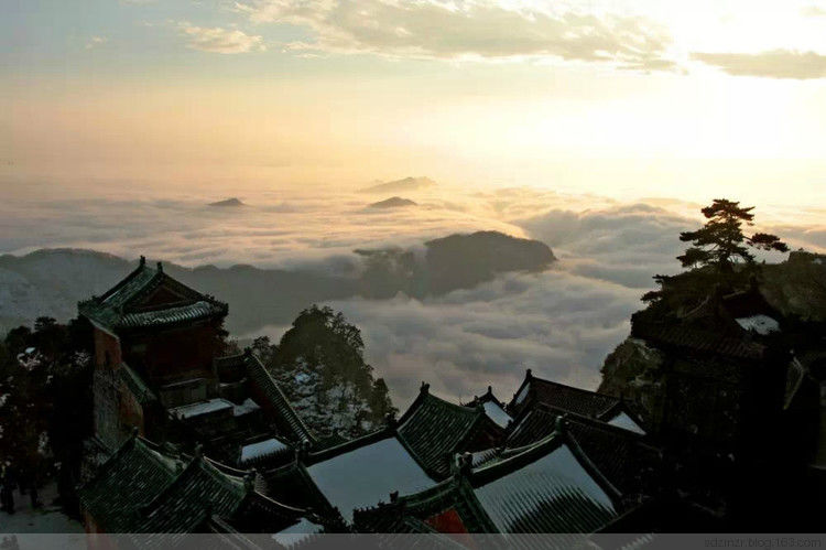 武当山千里冰封万里雪飘