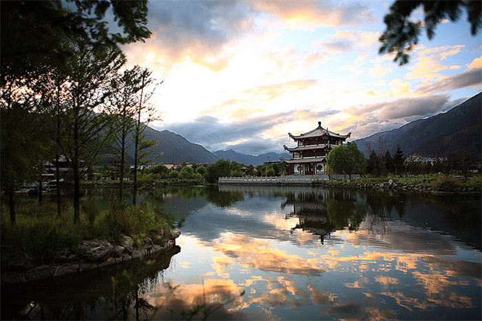 西藏江南地区林芝景色摄影