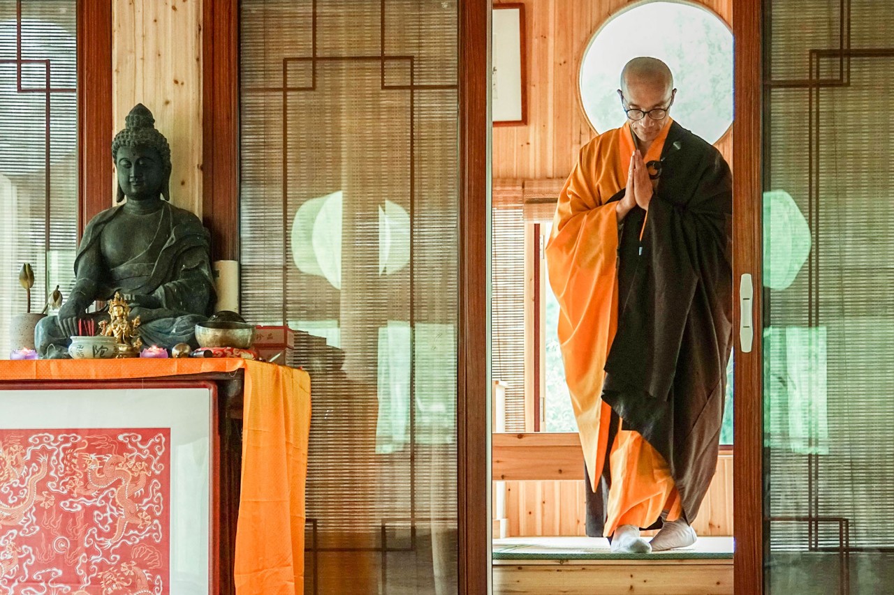 一音禅师的佛系生活：独自修行活在当下！