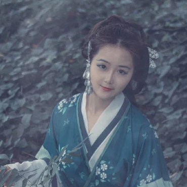 青衣带斗笠女生头像,唯美古风真人头像