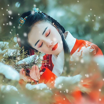 唯美古风真人头像：雪花带伞红衣女生头像